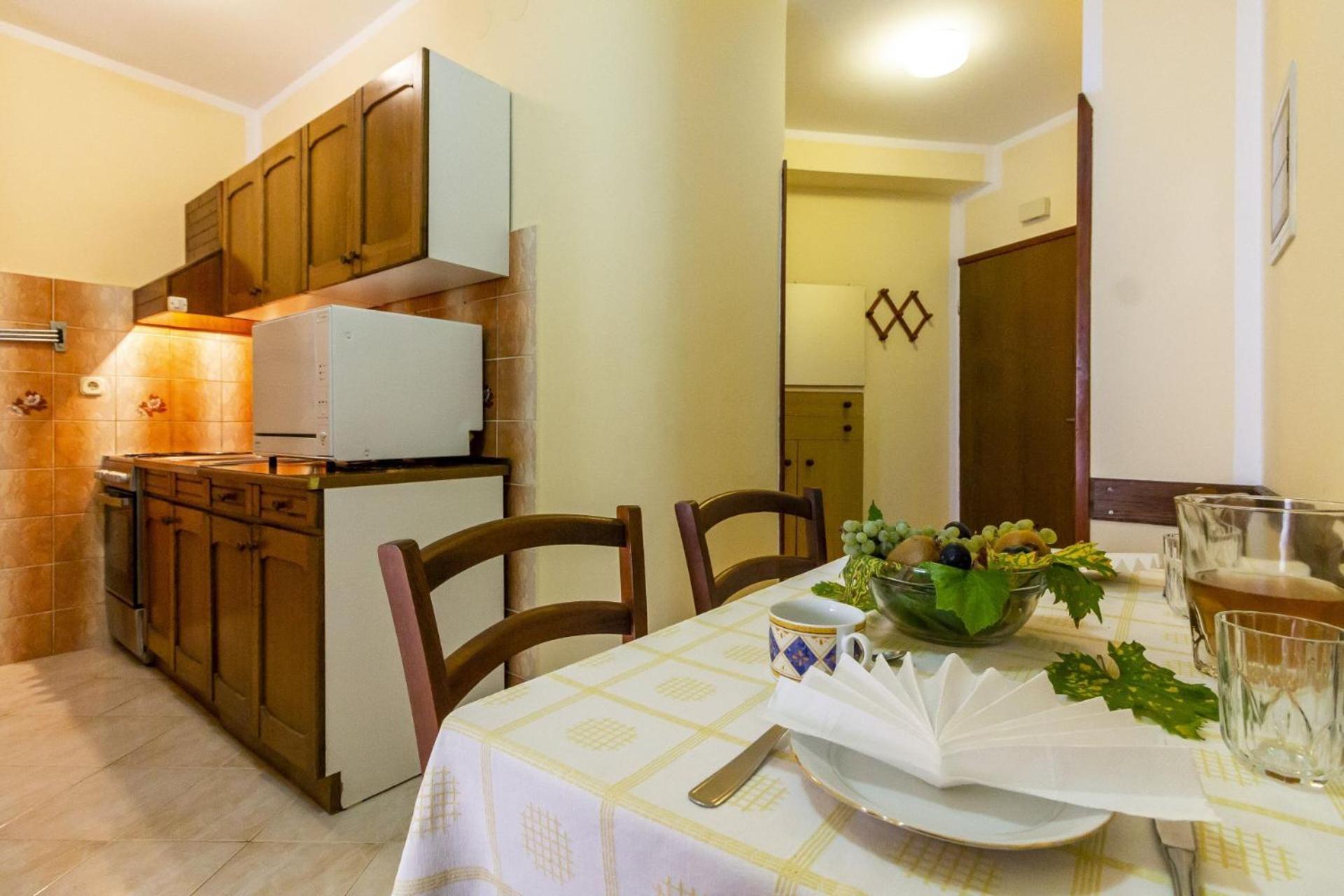 Apartments Mir Fazana Bagian luar foto